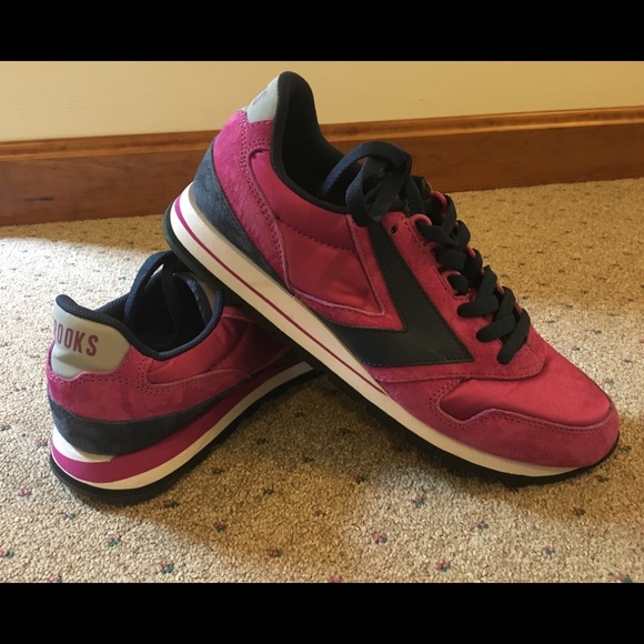 Brooks Shoes - Brooks Women’s Casual Retro Pink Sneaker